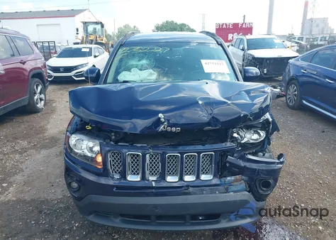 2017 Jeep Compass Latitude Fwd из США, поврежденный, VIN 1C4NJCEB9HD210910